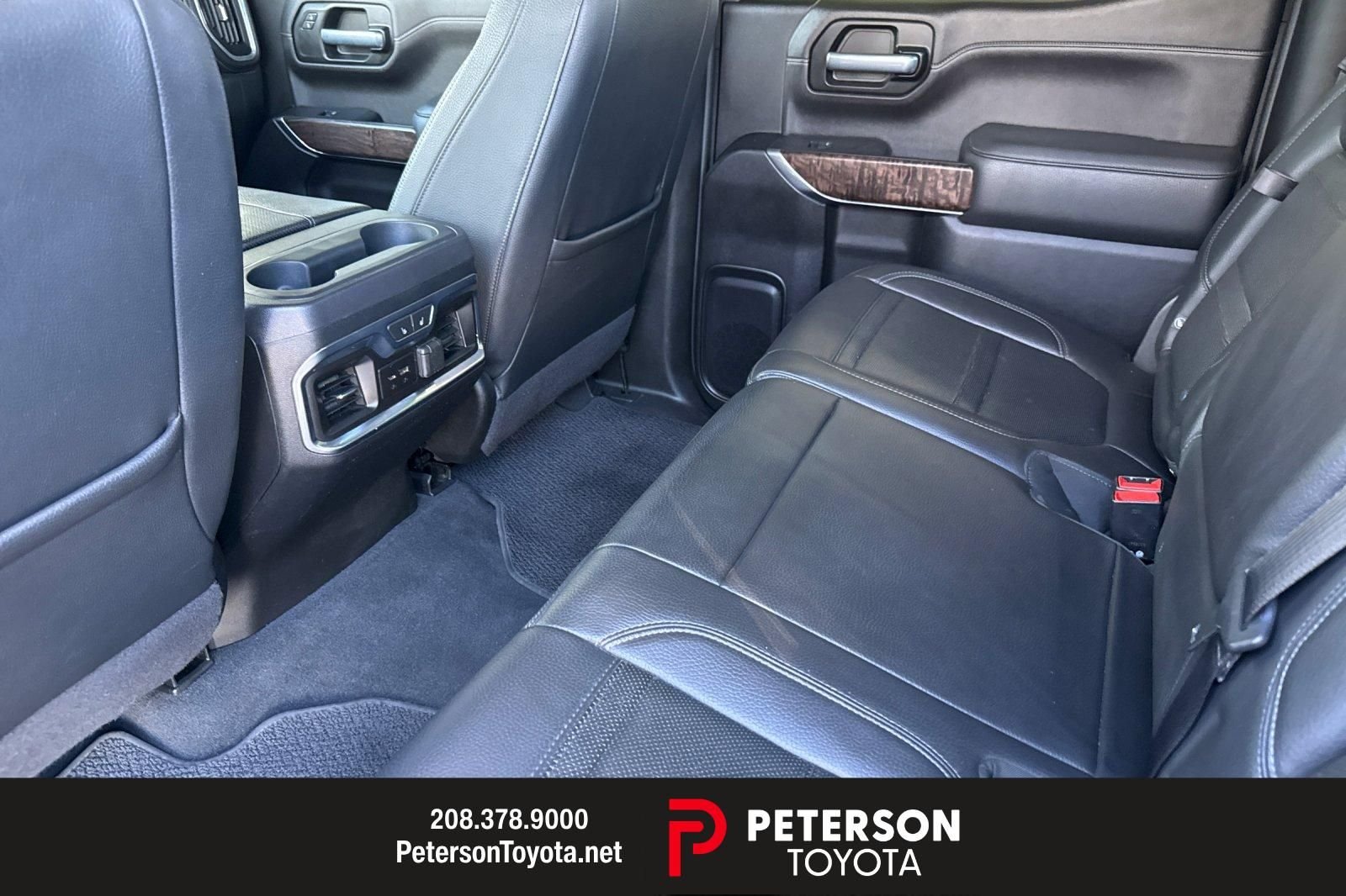 Used 2021 Blue GMC Denali image 11