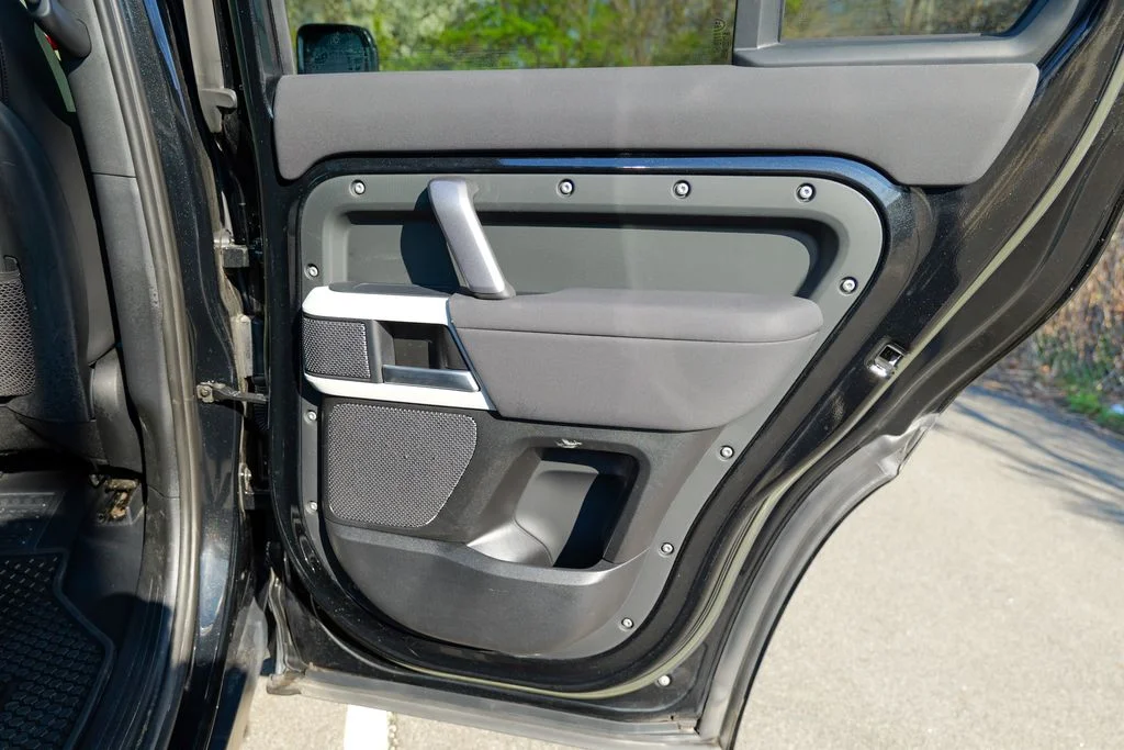 Used 2023 Santorini Black Metallic Land Rover X-Dynamic SE image 31
