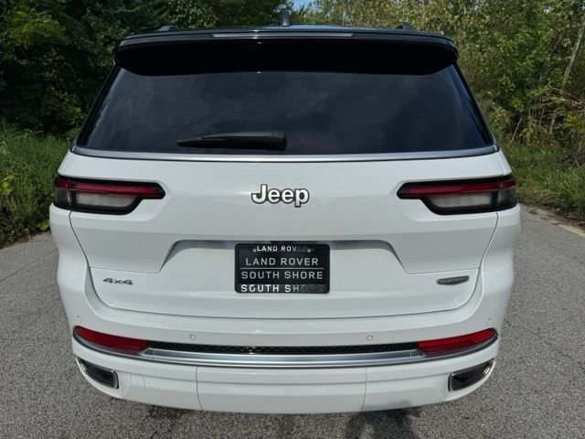 Used 2025 Bright White Clearcoat Jeep Summit image 6