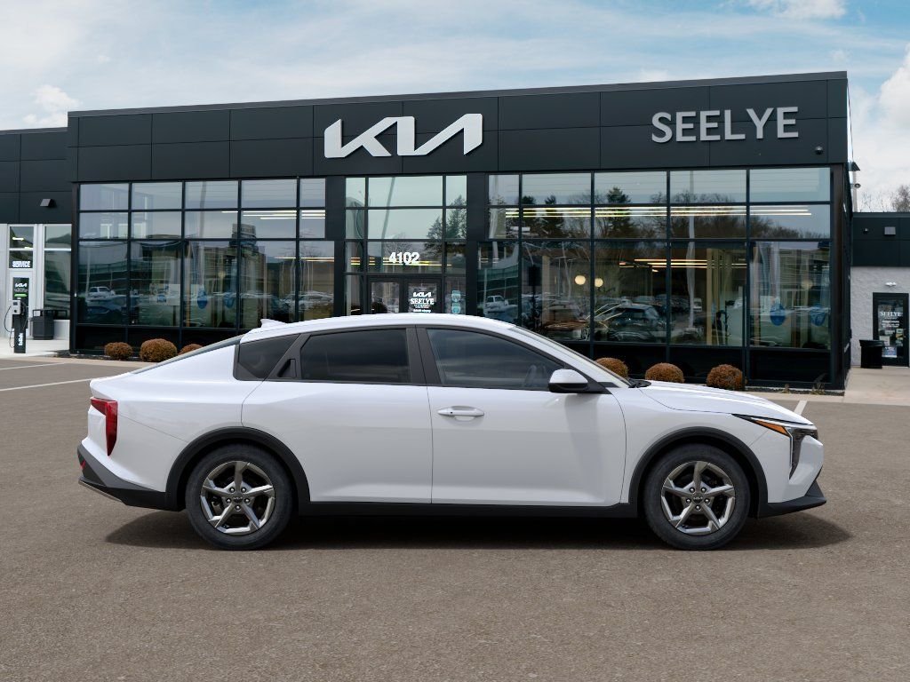 New 2026 White Kia LXS image 7