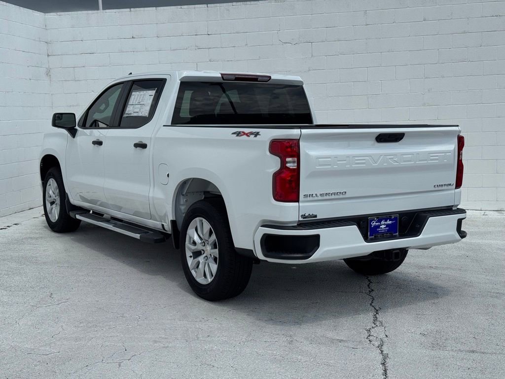 2026 Chevrolet Silverado 1500 Custom - Photo 9