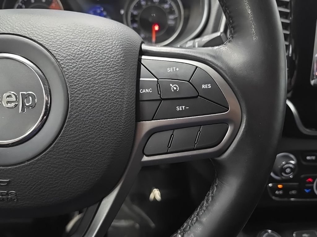 Used 2020 White Jeep Limited image 20