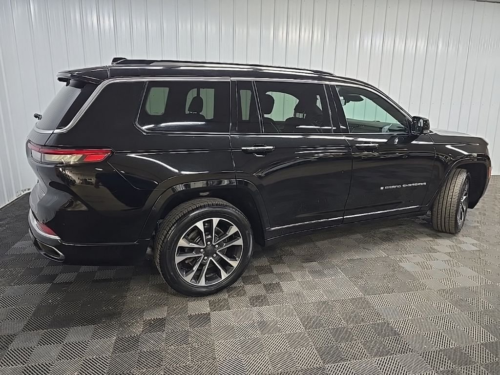 Used 2021 Black Jeep Overland image 3