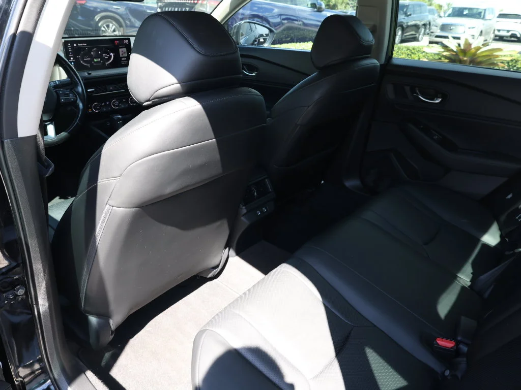 Used 2024 Black Honda Touring image 18