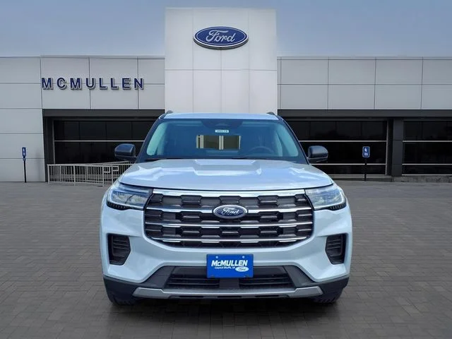 New 2026 Space White Metallic Ford Active image 10