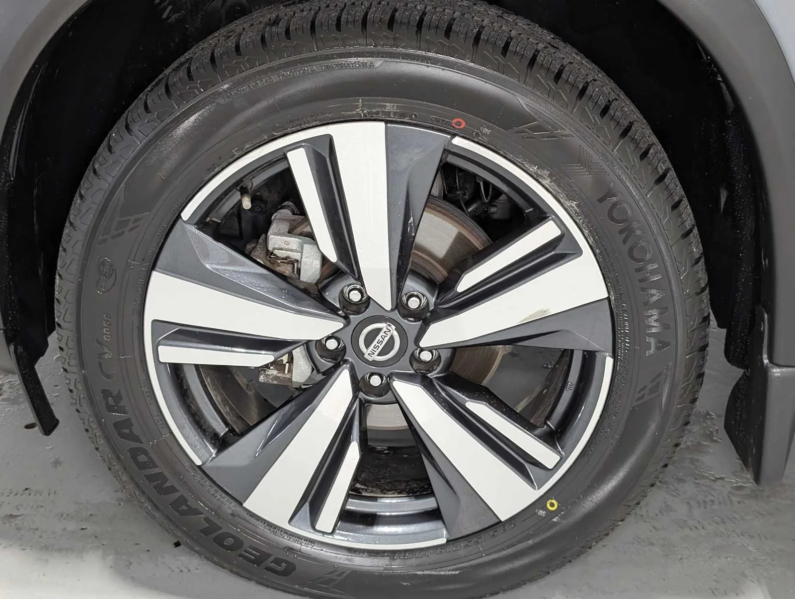 Used 2021 BOULDER GRAY PE Nissan SL image 3