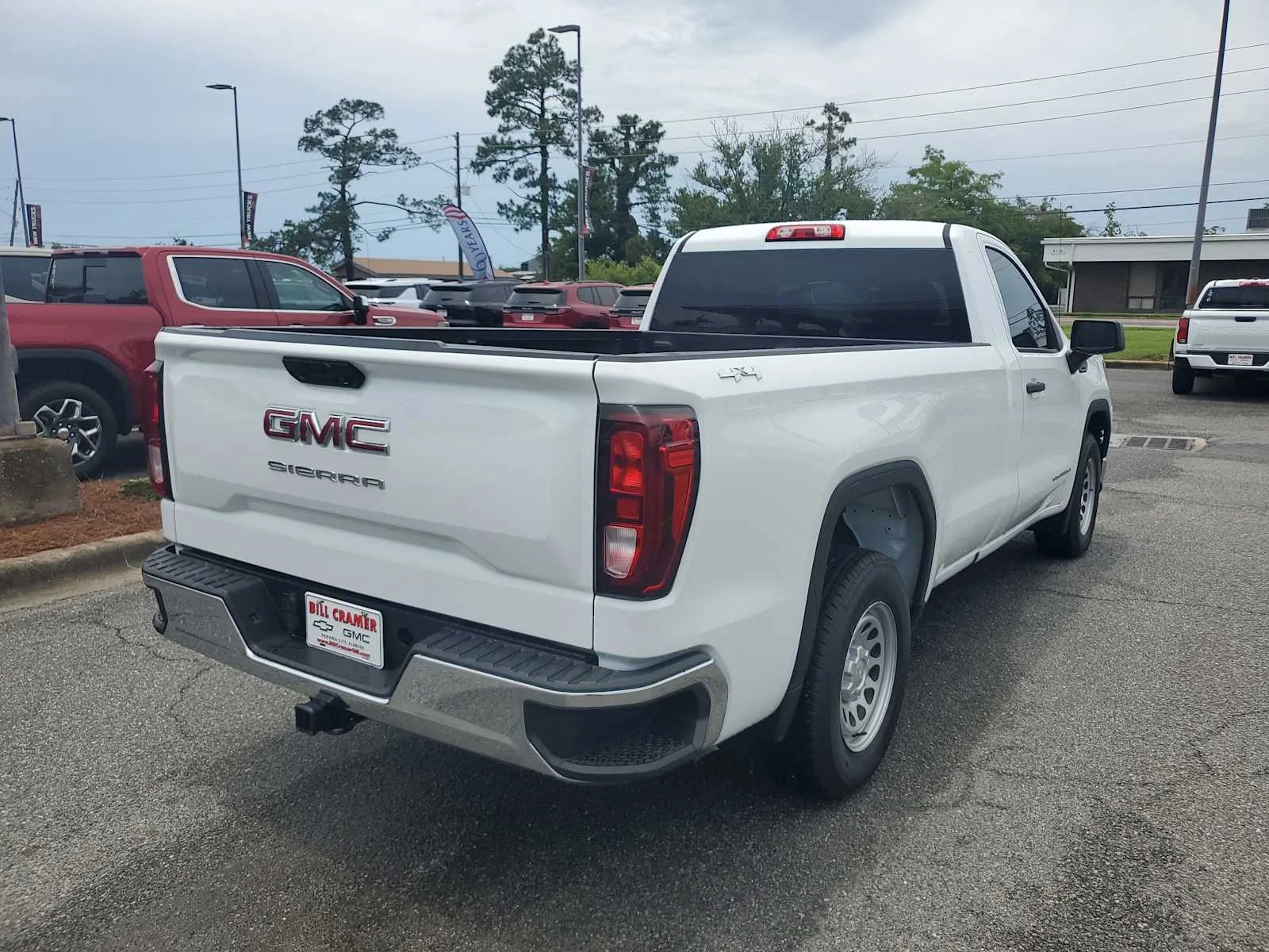 Used 2022 Summit White GMC Pro image 6