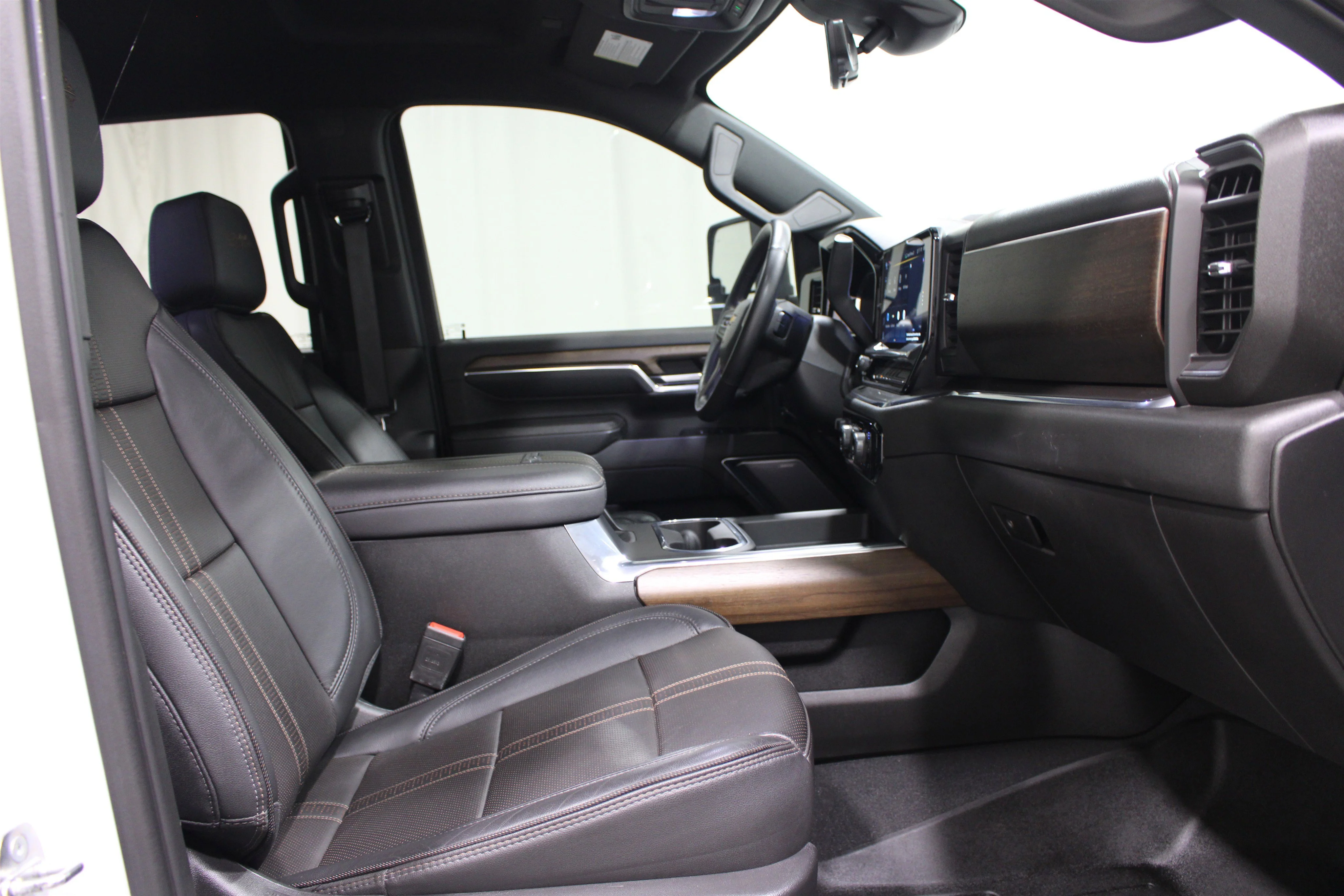 2024 Chevrolet Silverado 2500HD High Country - Photo 28