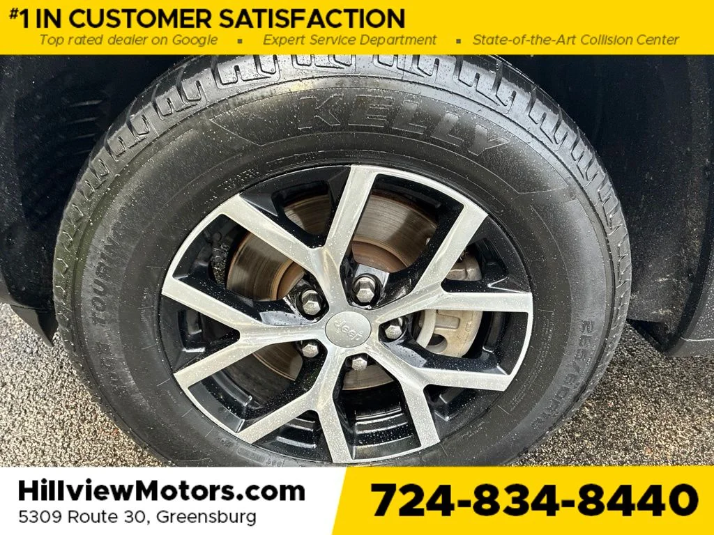 Used 2023 Bright White Clearcoat Jeep Limited image 14