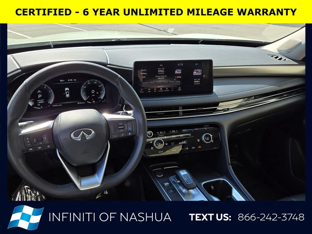 Certified Used 2023 White INFINITI LUXE image 11