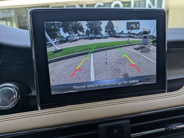 Used 2020 Blue Lincoln Reserve image 19