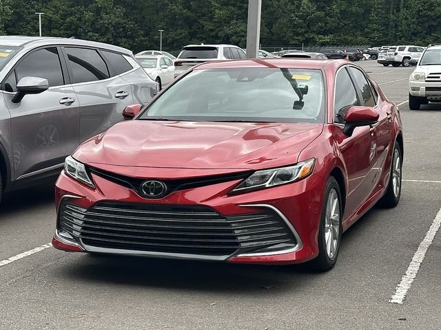 Used 2023 Red Toyota LE image 3