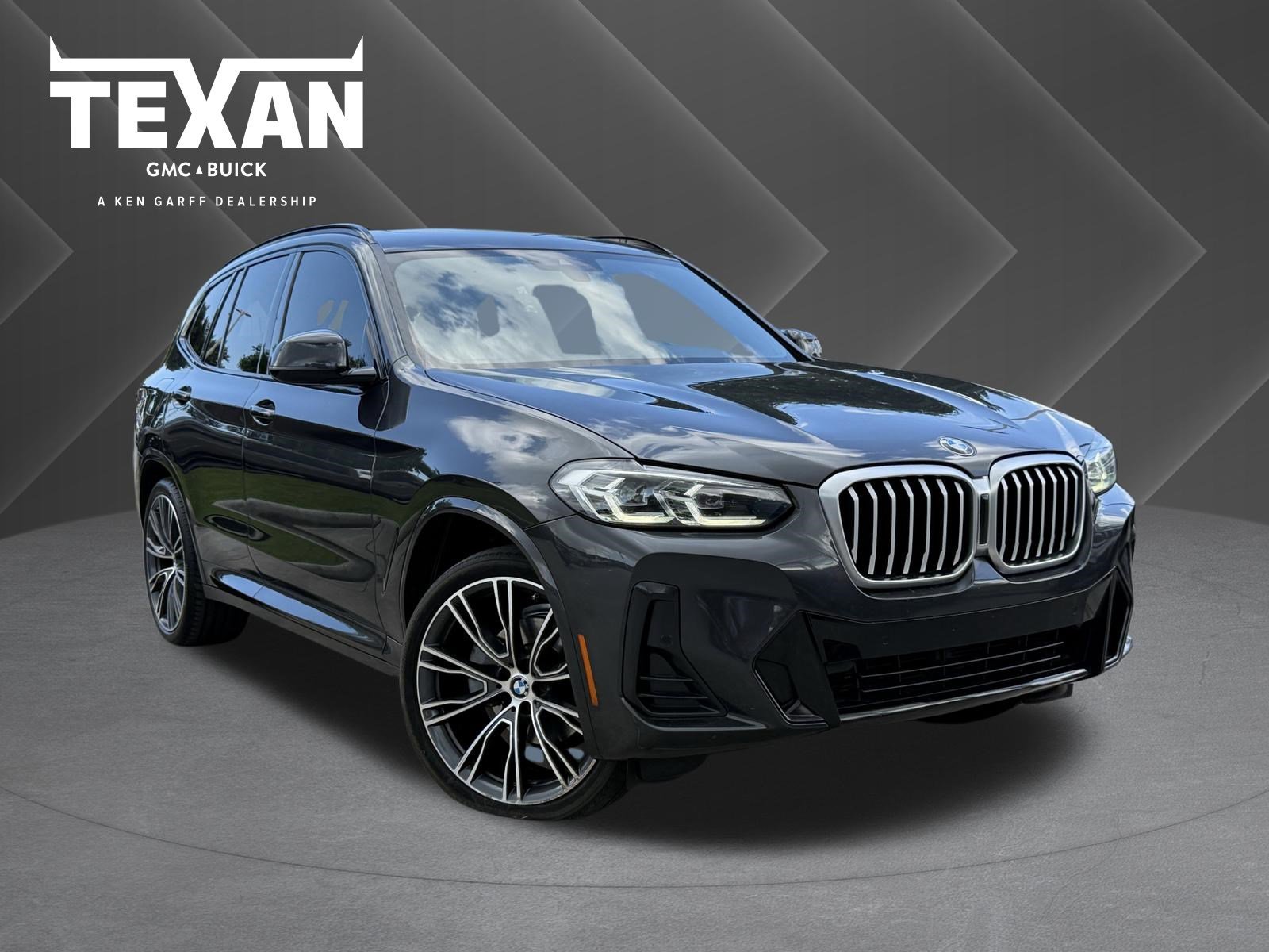 2023 BMW X3 sDrive30i's photo