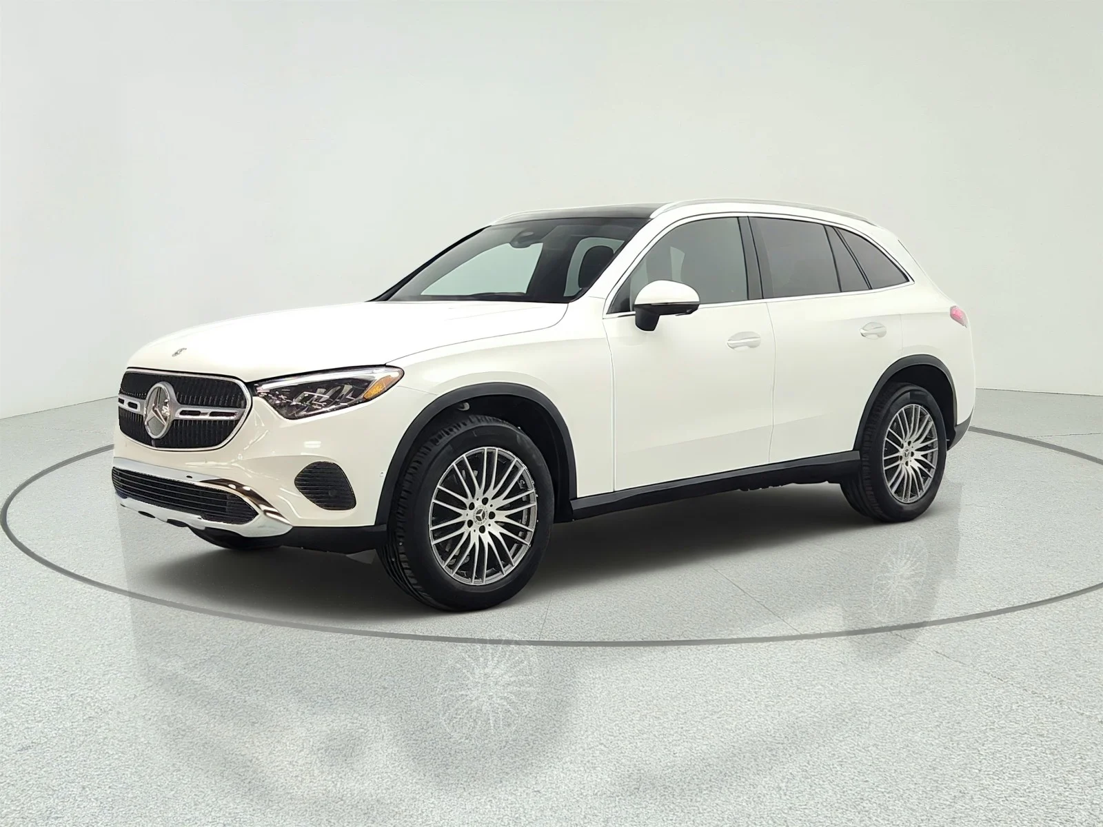 Certified Used 2026 Polar White Mercedes-Benz GLC 300 SUV image 1