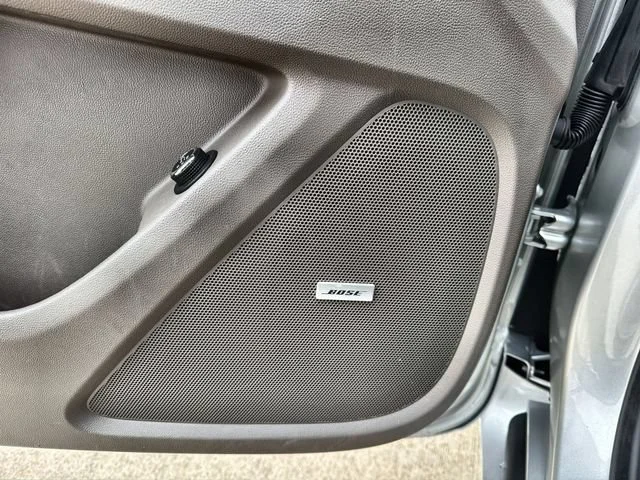 Used 2020 SILVER ICE METALLIC Chevrolet Premier image 23