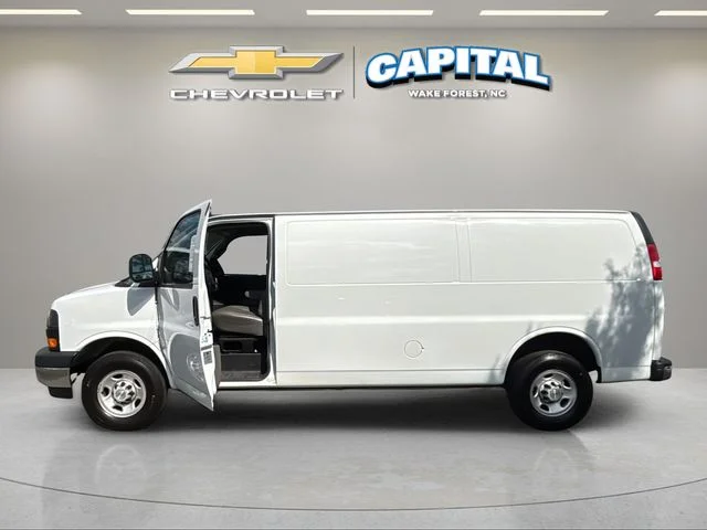 Used 2022 White Chevrolet Work Van image 14