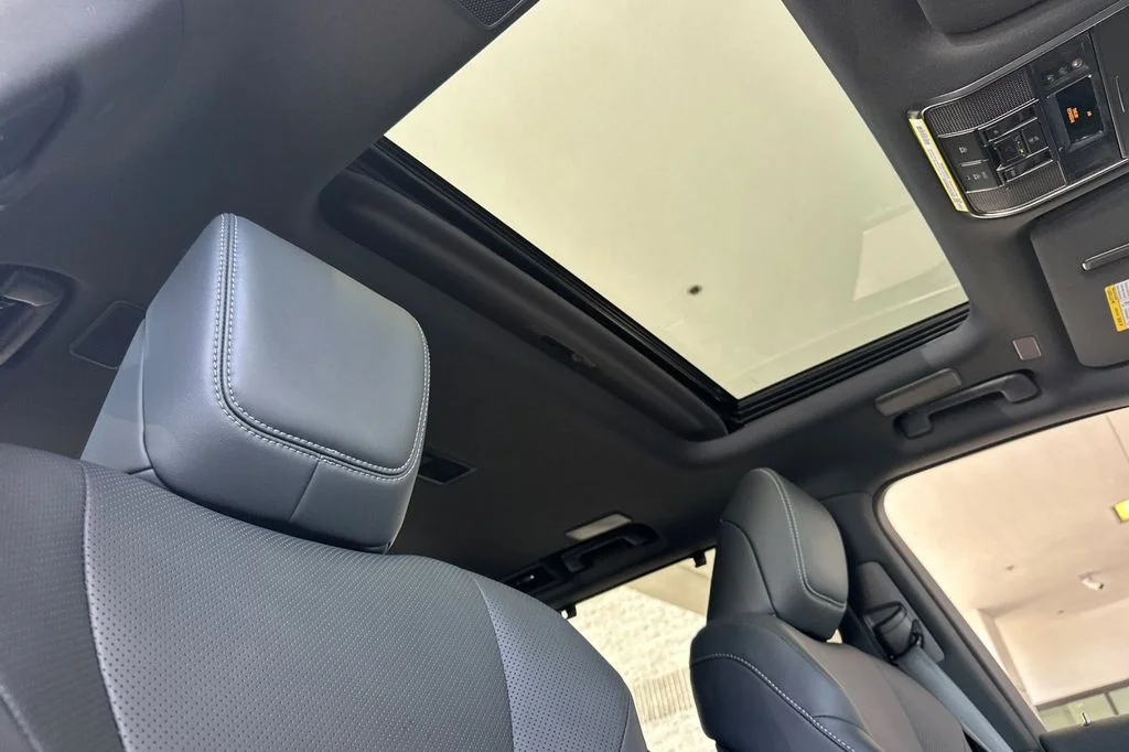 2026 Lexus LX 600 Luxury - Photo 18