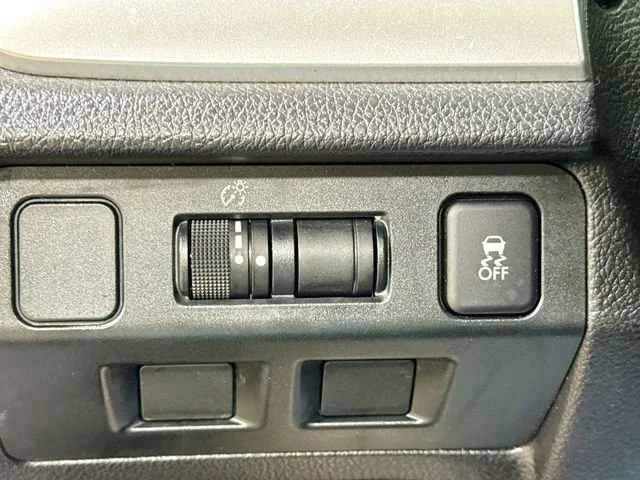 2015 Subaru Impreza Premium - Photo 12