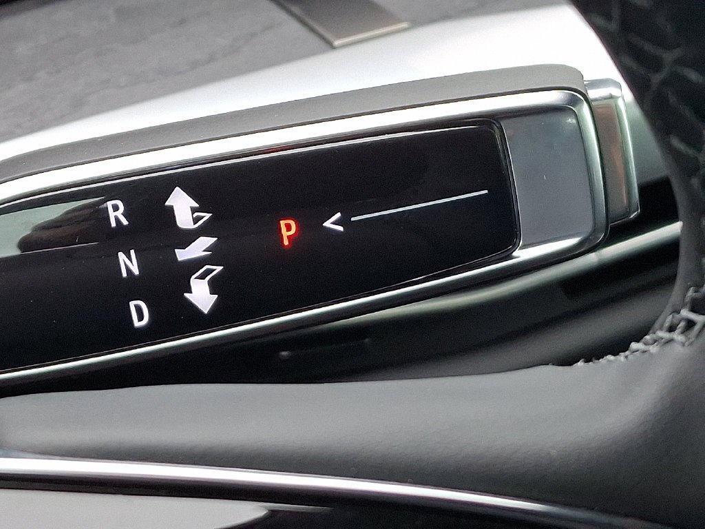2026 Cadillac Escalade IQL Premium Luxury - Photo 7