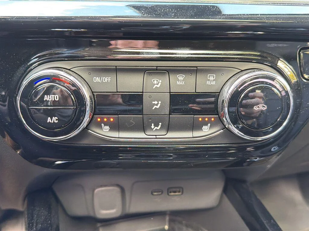 Used 2024 Sterling Gray Metallic Chevrolet ACTIV image 4