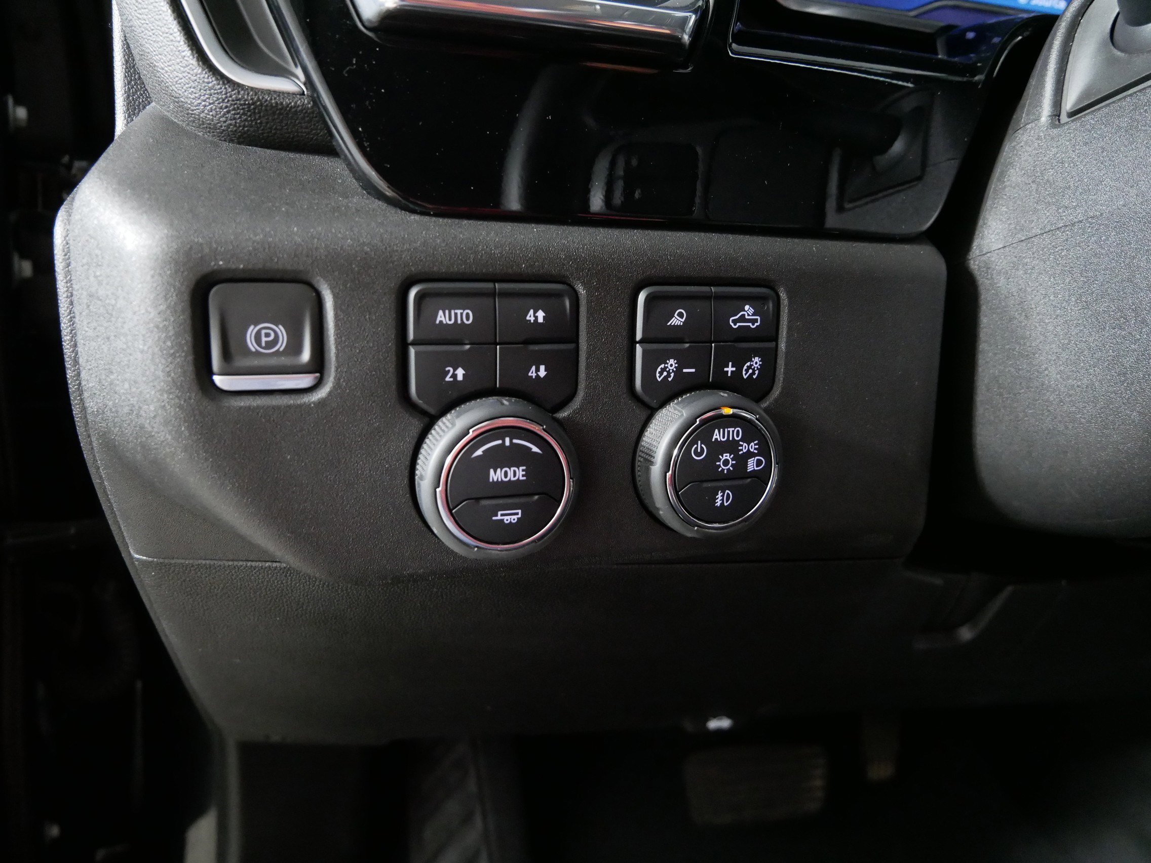 Used 2024 Black Chevrolet LT image 26