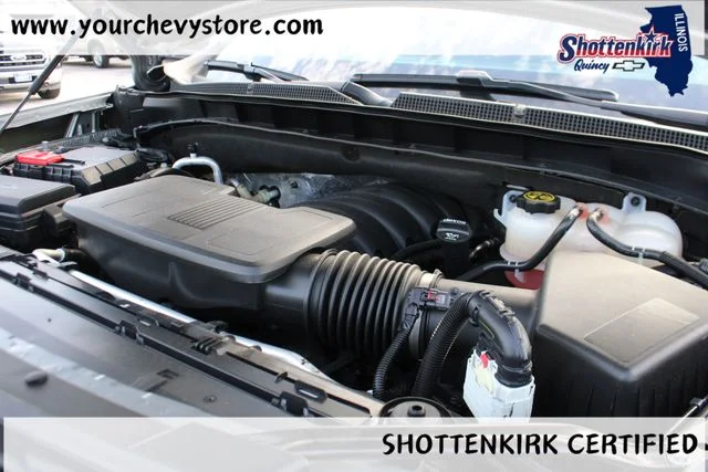 Used 2023 Gray Chevrolet Z71 image 7