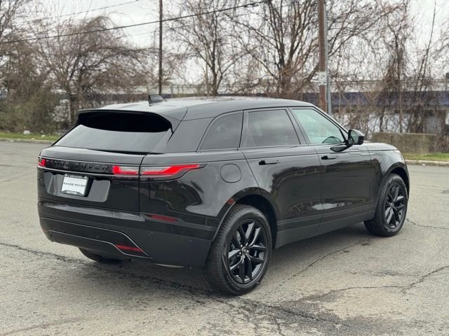 New 2026 Santorini Black Land Rover S image 5