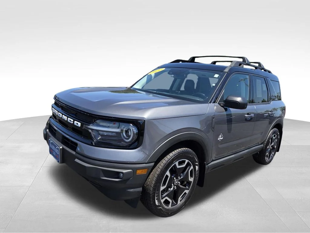 Certified Used 2022 Carbonized Gray Metallic Ford Outer Banks image 3