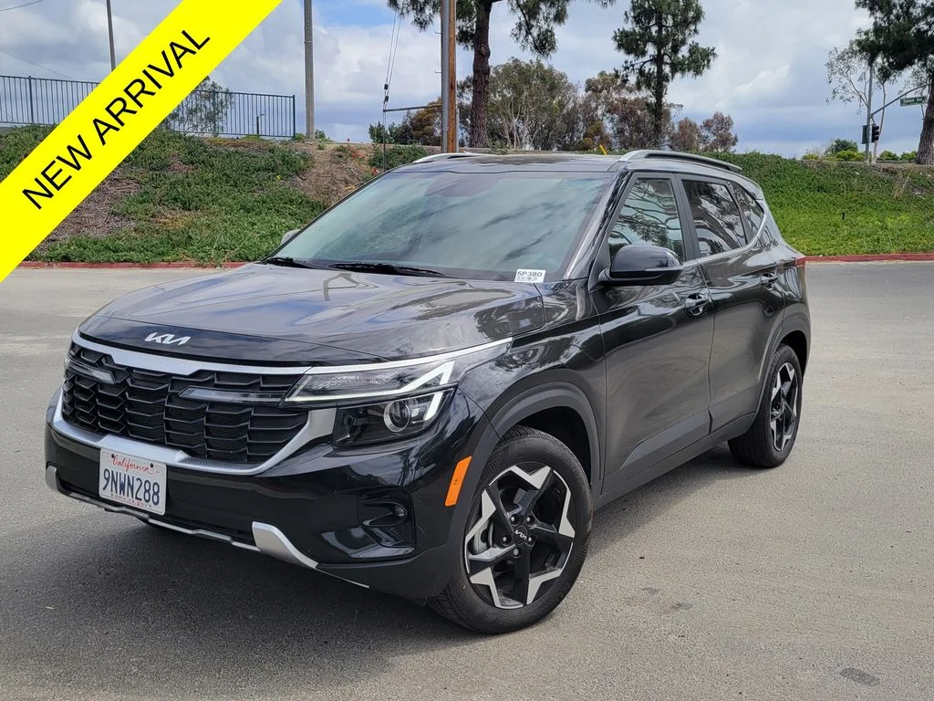 2024 Kia Seltos 2.0 EX FWD's photo