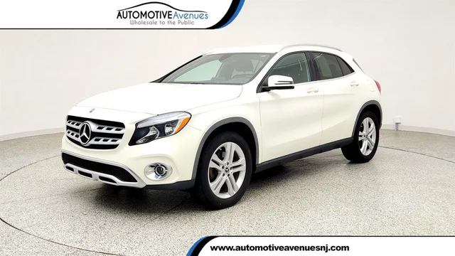 2018 Mercedes-Benz GLA GLA 250 4MATIC® w/ Smartphone Integration & Heated Seats