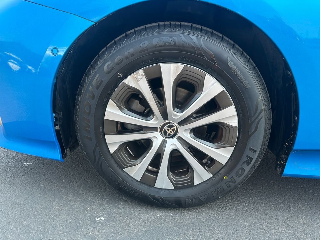 Used 2022 Electric Toyota LE AWD-e image 12