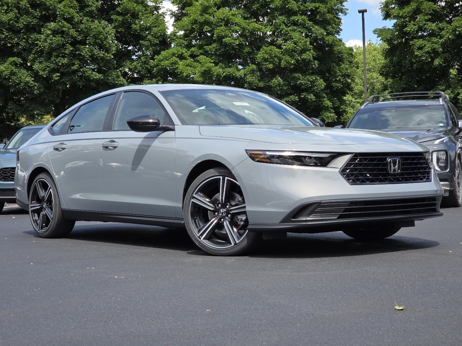 New 2026 Urban Gray Pearl Honda Sport image 2