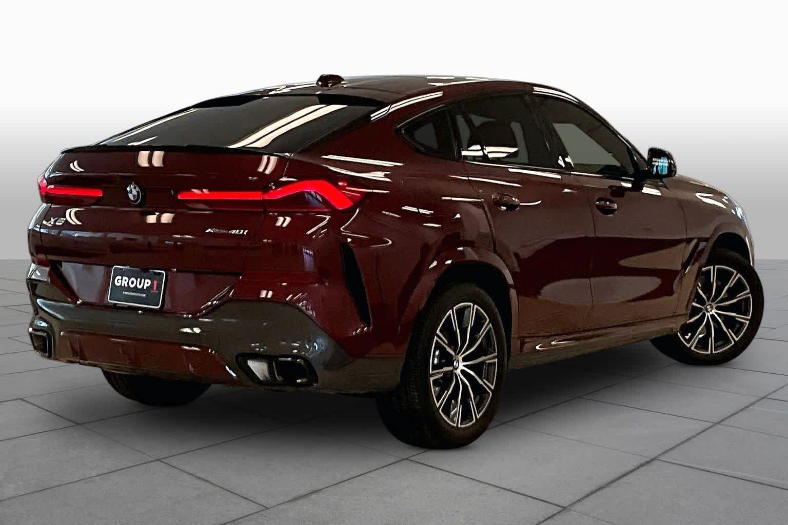 Used 2024 Aventurin Red Metallic BMW xDrive40i image 11