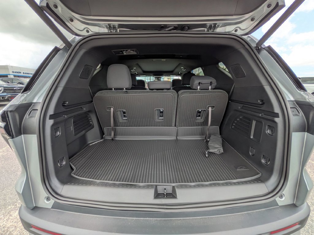 2026 Chevrolet Traverse LT - Photo 29