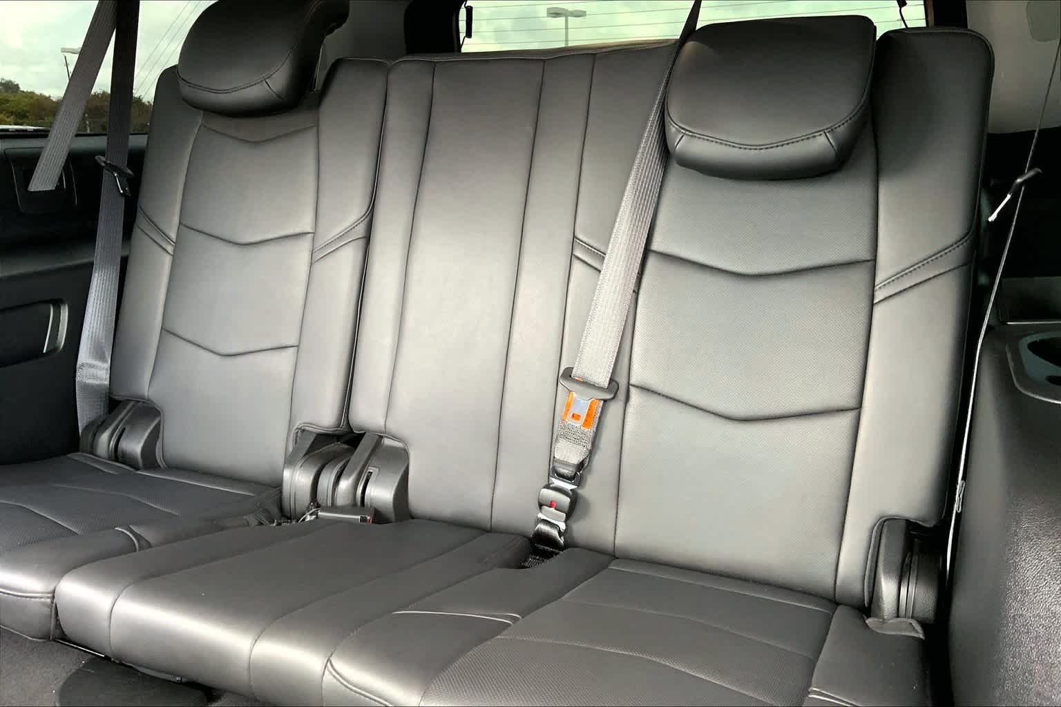 Used 2019 BLACK RAVEN Cadillac Luxury image 34
