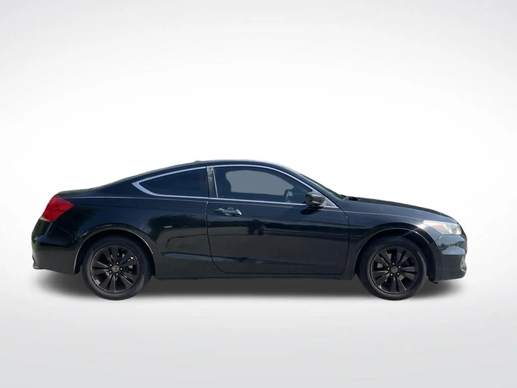Used 2011 Black Honda EX-L image 4