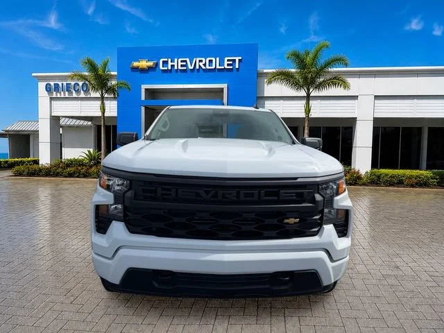 New 2026 Summit White Chevrolet Custom image 2