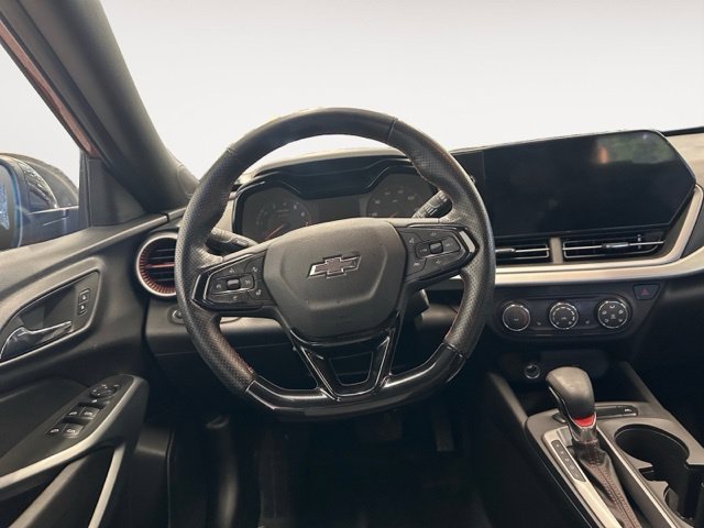 Used 2024 Red Chevrolet 1RS image 13