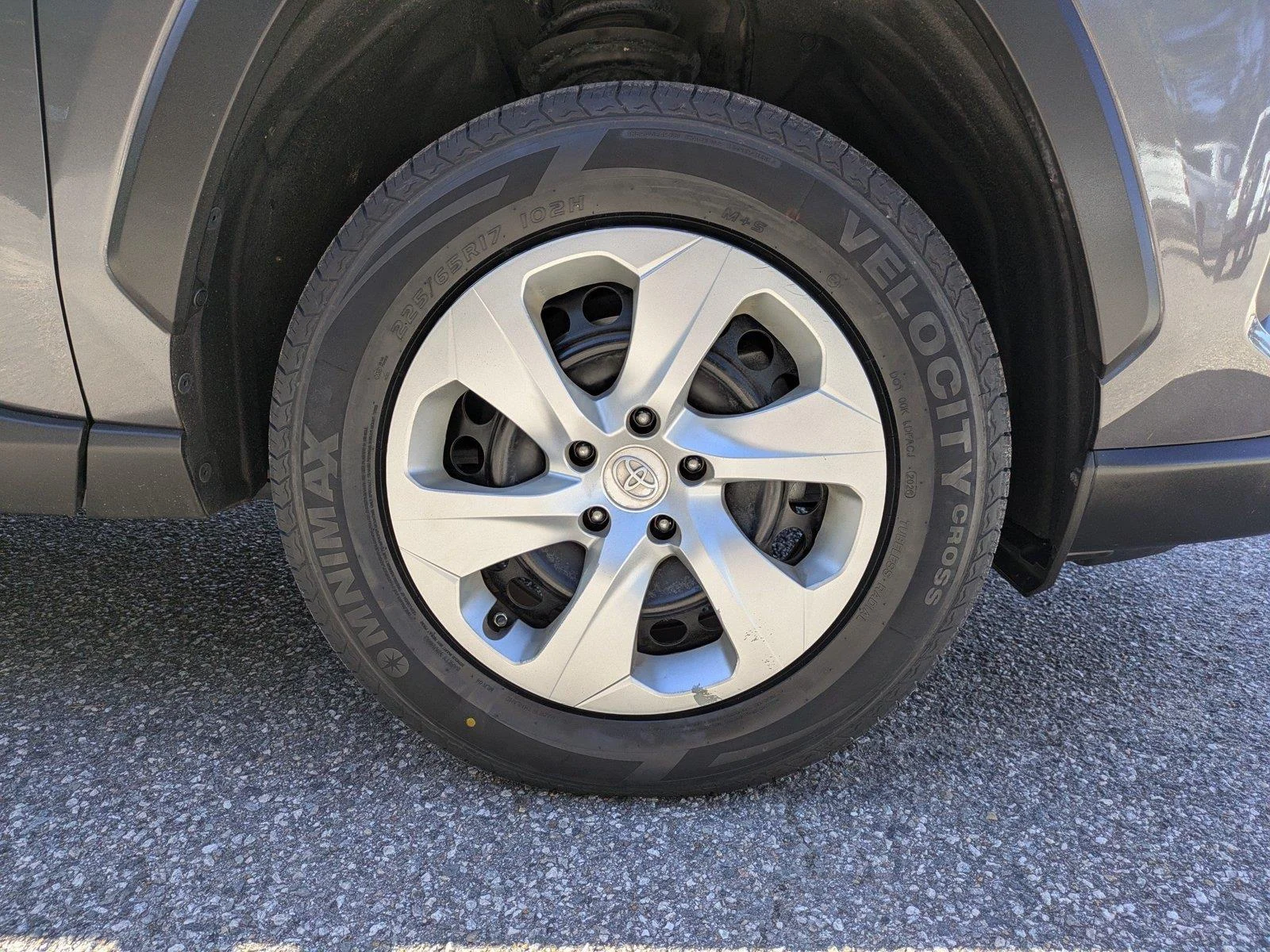 Used 2021 Magnetic Gray Metallic Toyota LE image 11