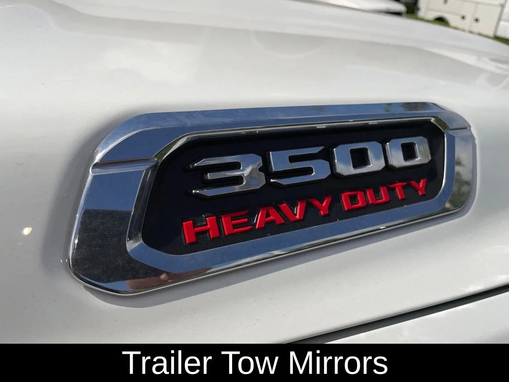 2022 RAM Ram 3500 Chassis Cab Tradesman - Photo 17