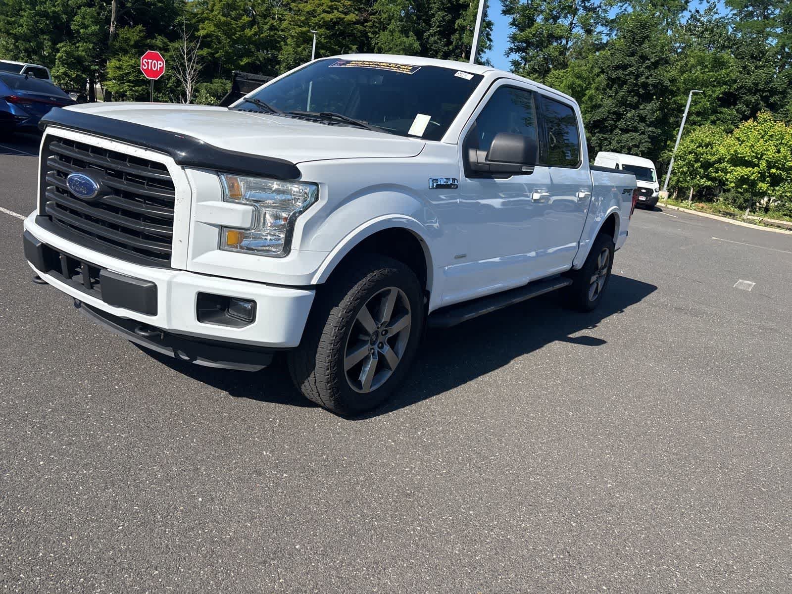 2016 Ford F-150 XLT 4x4 SuperCrew 145 in's photo