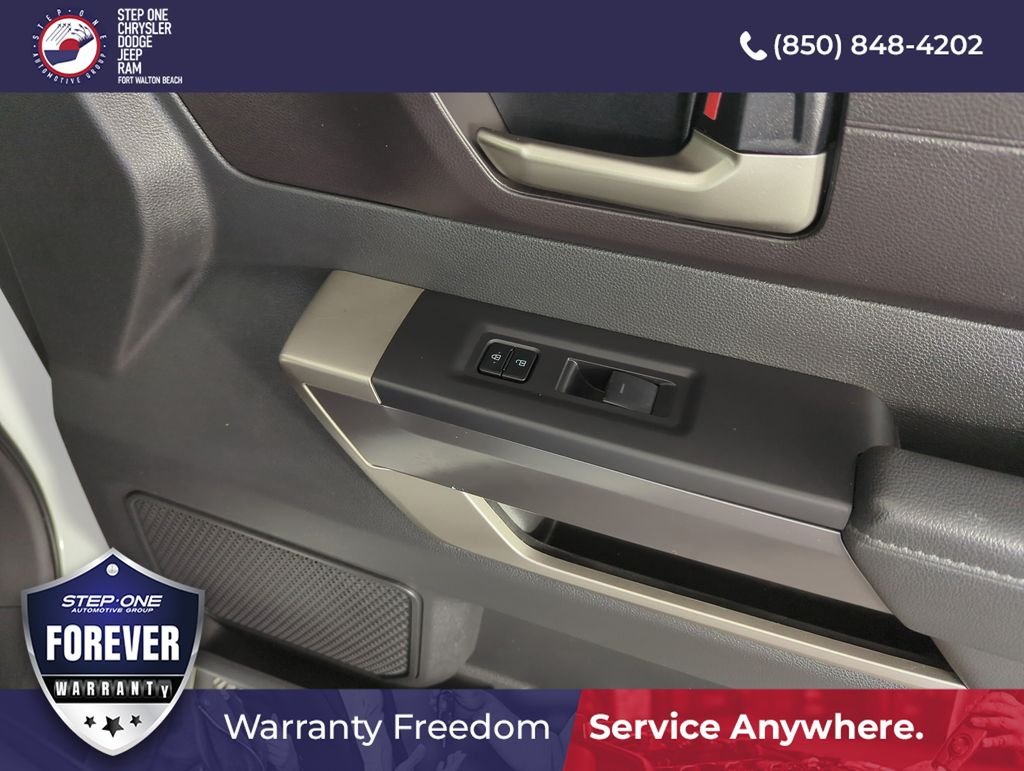 Used 2025 White Toyota SR5 image 32