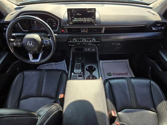 Used 2023 Black Honda Touring image 15