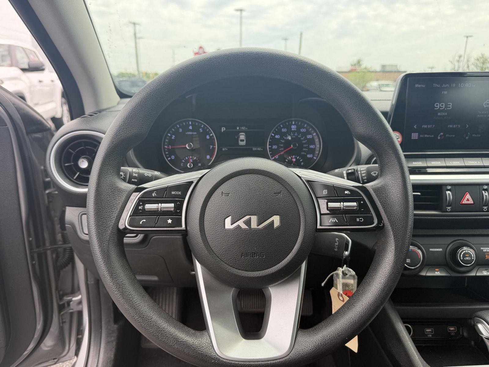 Used 2024 Steel Gray KIA  image 14