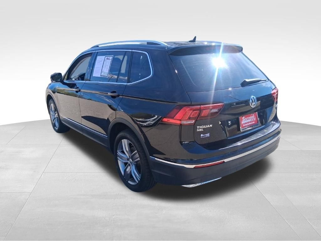 Used 2021 Black Volkswagen  image 3