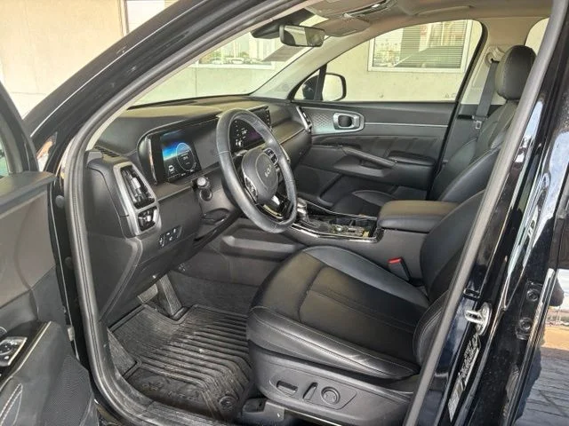 Used 2023 Black Kia SX image 8
