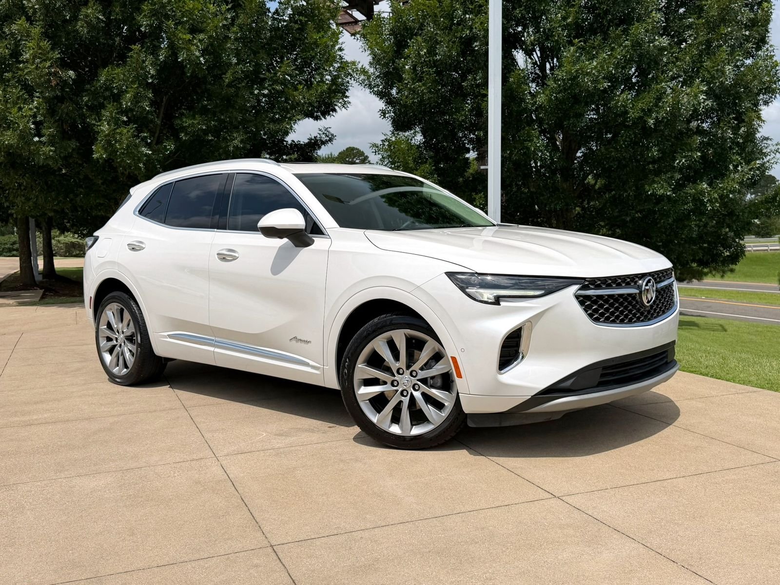2023 Buick Envision Avenir FWD's photo