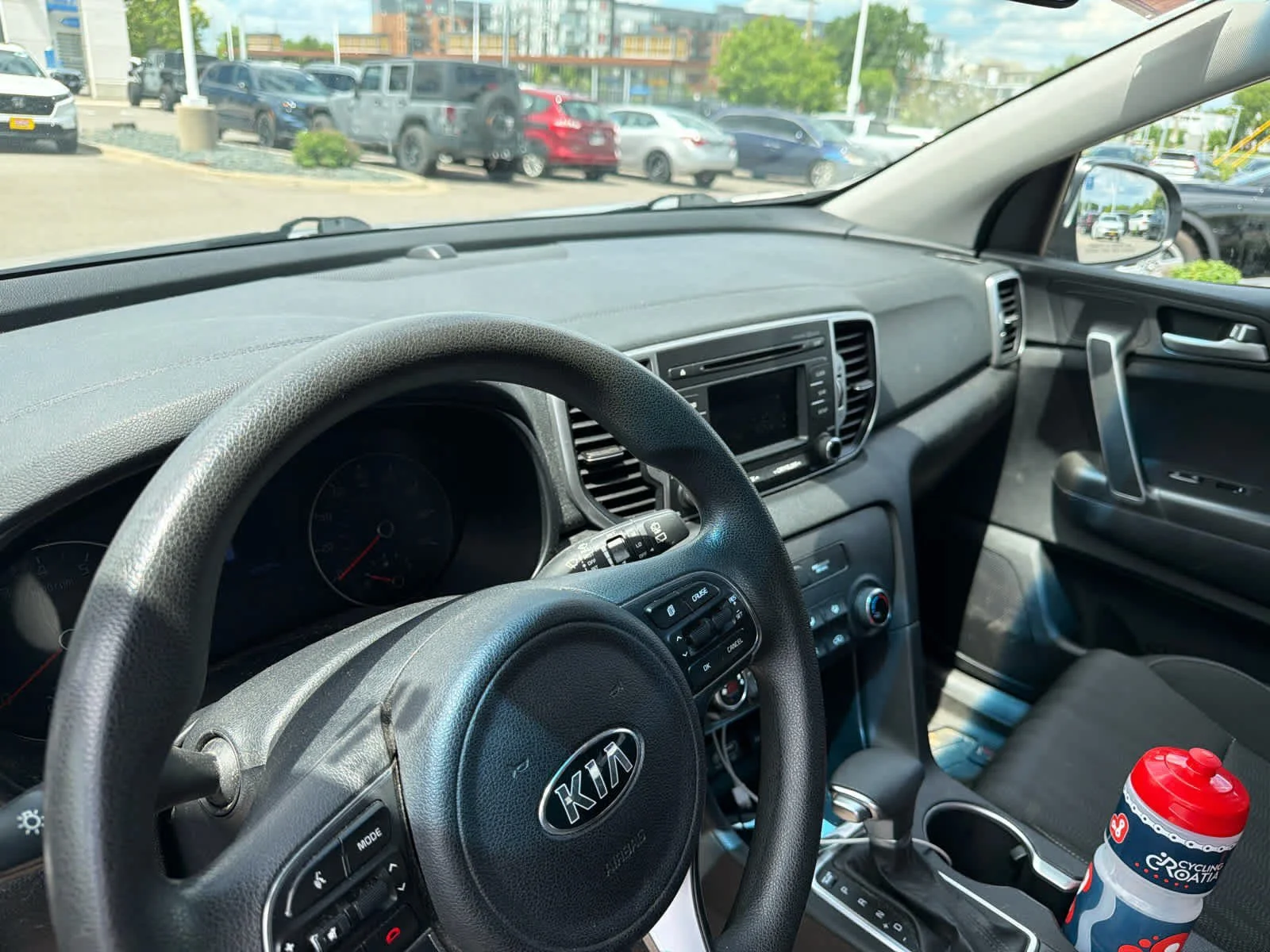 Used 2019 Sparkling Silver Kia LX image 10