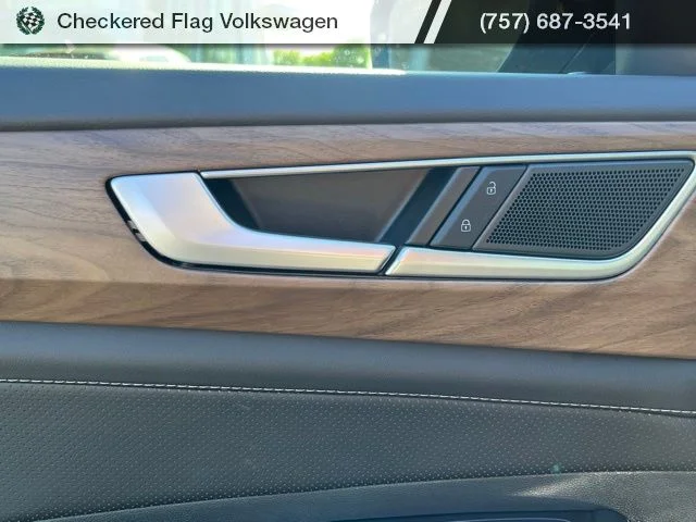 New 2026 Black Volkswagen 2.0T SE w/Technology image 18