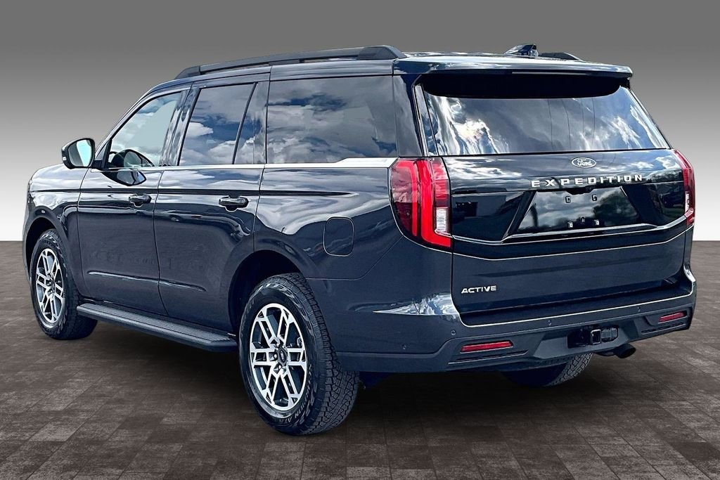 Used 2025 Gray Metallic Ford Active image 26